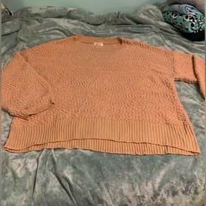 Very soft sweater - Full circle - size 3x - peach in color